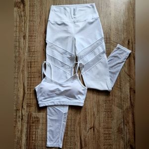 Popflex Cloud Leggings and Sports Bra